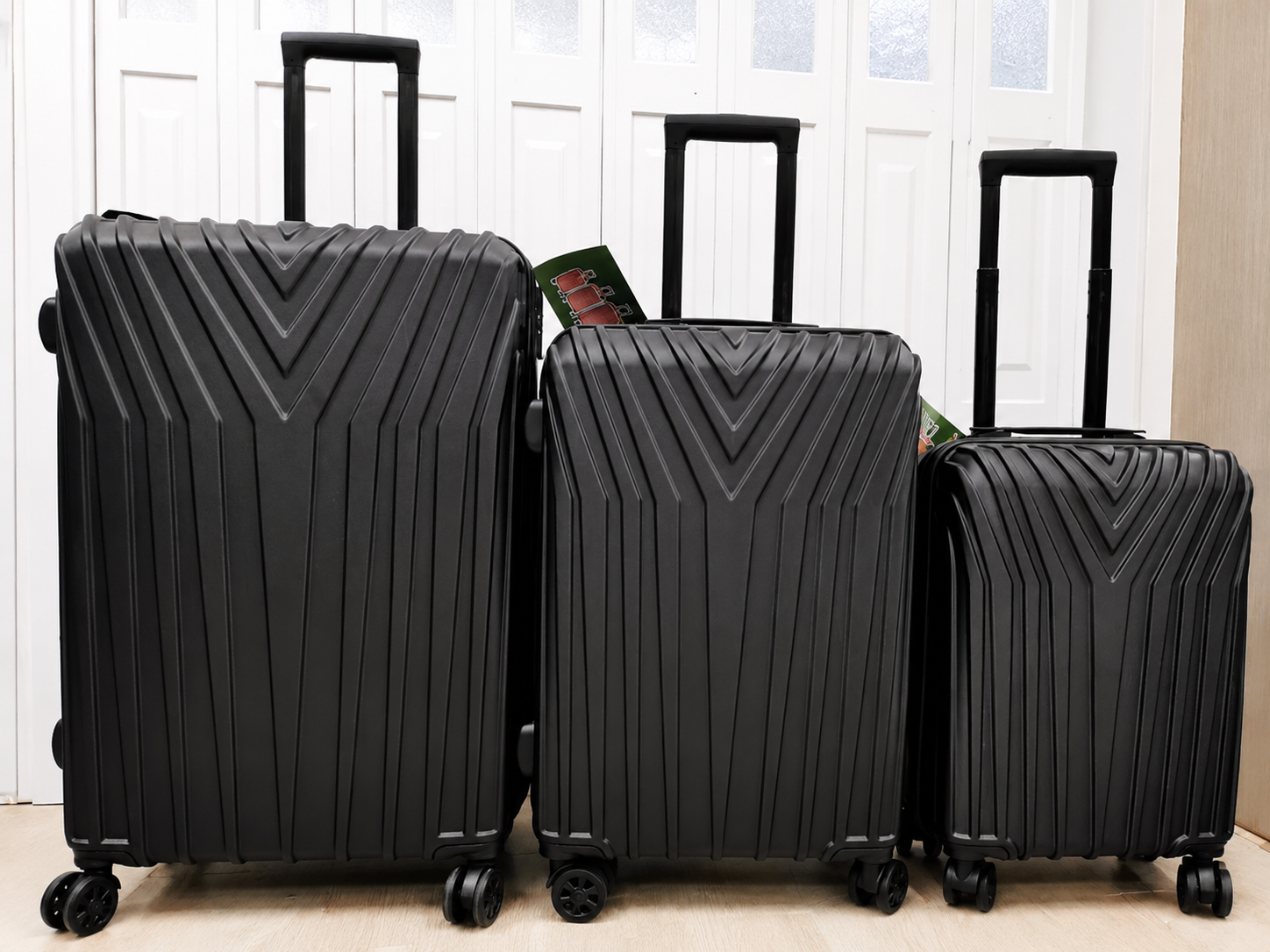 LUGGAGE SET